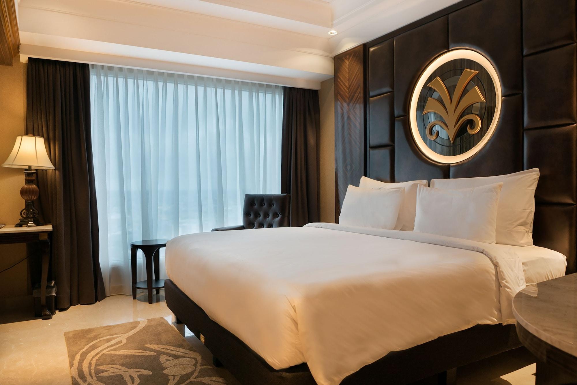 Myko Hotel & Convention Center Макасар Экстерьер фото