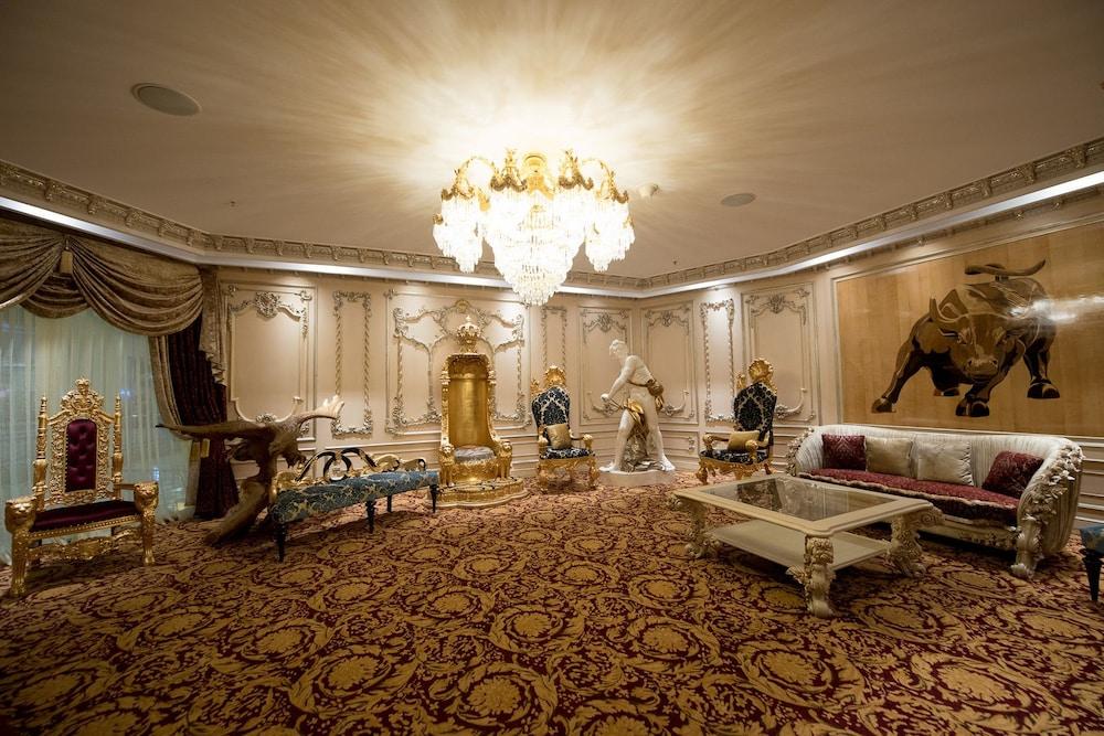 Myko Hotel & Convention Center Макасар Экстерьер фото
