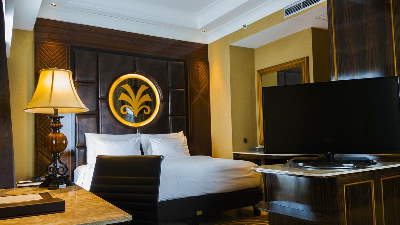 Myko Hotel & Convention Center Макасар Экстерьер фото