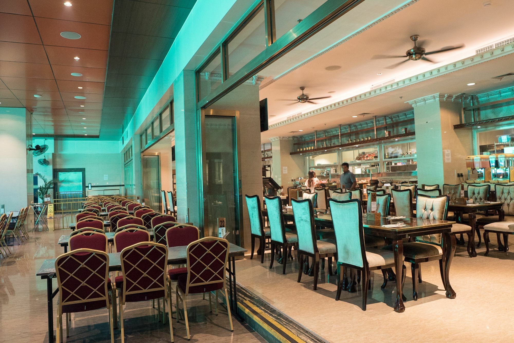 Myko Hotel & Convention Center Макасар Экстерьер фото